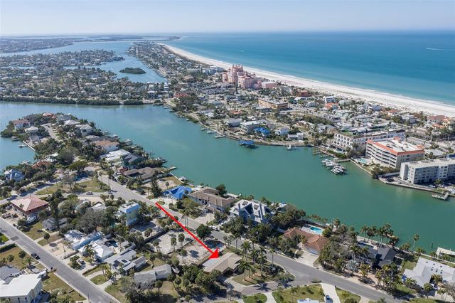 191 40TH AVENUE, St Pete Beach, FL 33706