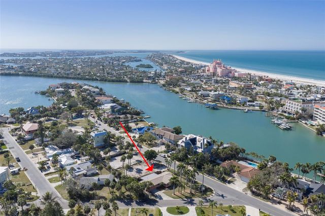 191 40TH AVENUE, St Pete Beach, FL 33706