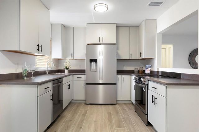 191 40TH AVENUE, St Pete Beach, FL 33706