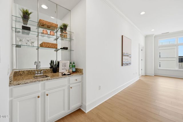 317 W Morgan Street 504, Raleigh, NC 27601