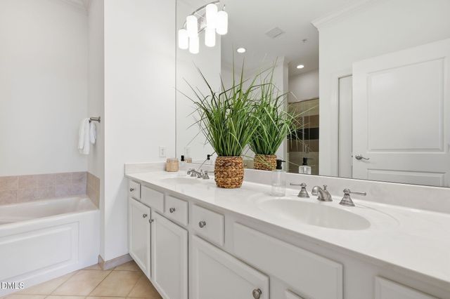 317 W Morgan Street 504, Raleigh, NC 27601