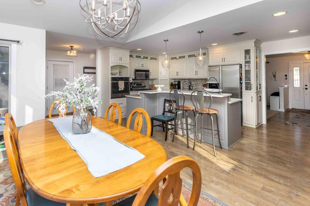 2525 9th Street S, Fargo, ND 58103