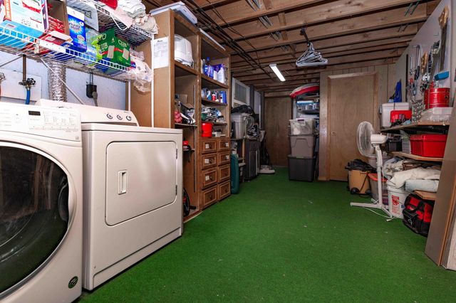 2525 9th Street S, Fargo, ND 58103