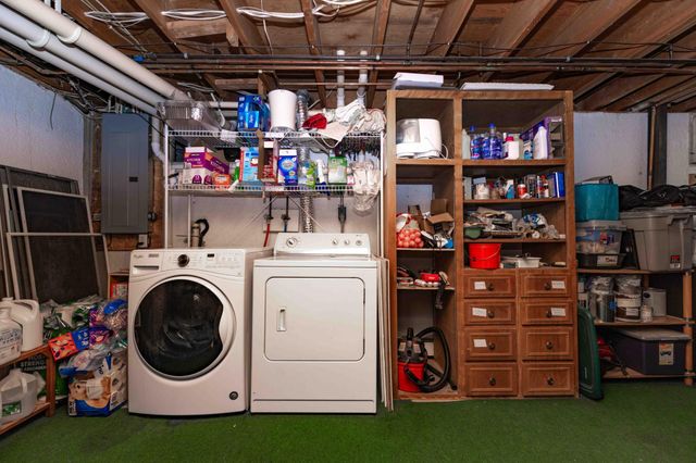 2525 9th Street S, Fargo, ND 58103