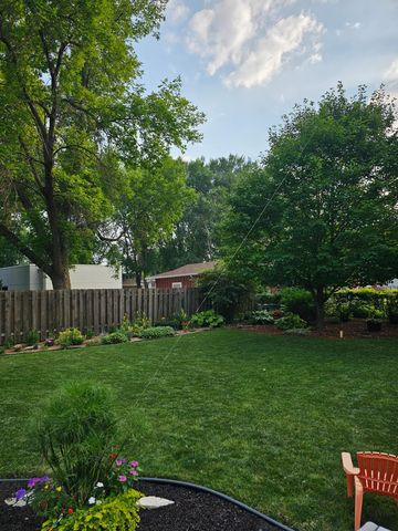 2525 9th Street S, Fargo, ND 58103