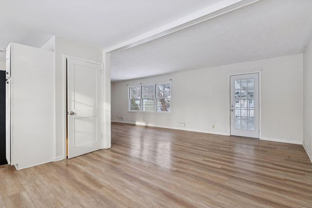 9858 93rd Place N, Maple Grove, MN 55369