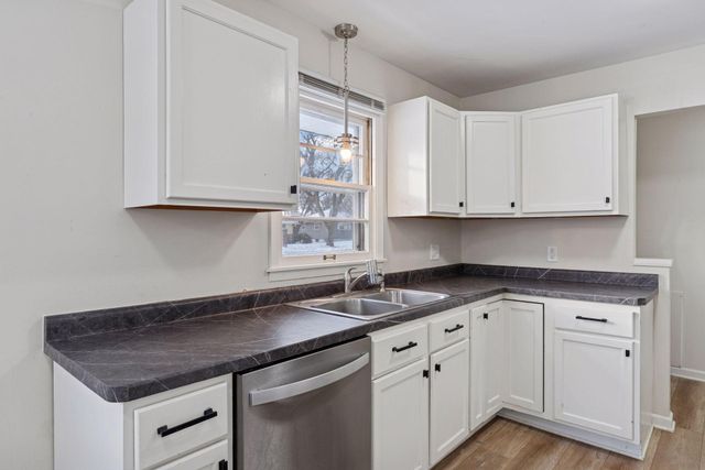 9858 93rd Place N, Maple Grove, MN 55369