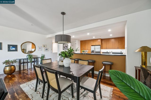 438 W Grand Ave 405, Oakland, CA 94612