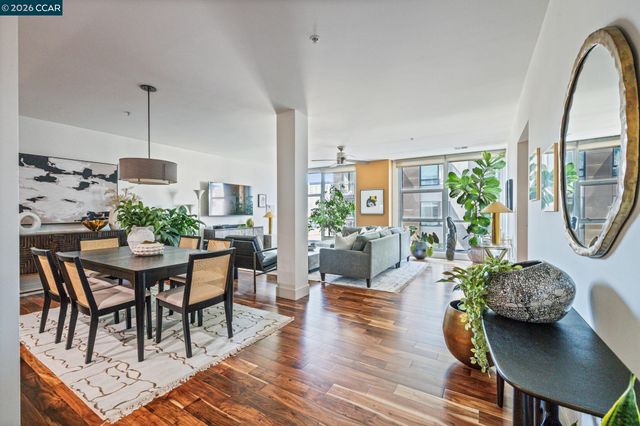 438 W Grand Ave 405, Oakland, CA 94612