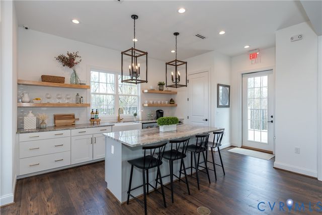 1534 Whippoorwill Rd, Manakin Sabot, VA 23103