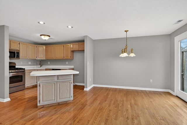 40 Crystal Brook Way C, Marlborough, MA 01752