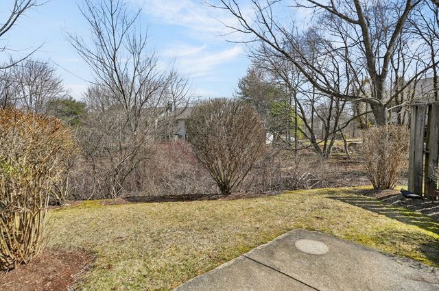 40 Crystal Brook Way C, Marlborough, MA 01752