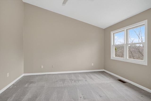 40 Crystal Brook Way C, Marlborough, MA 01752