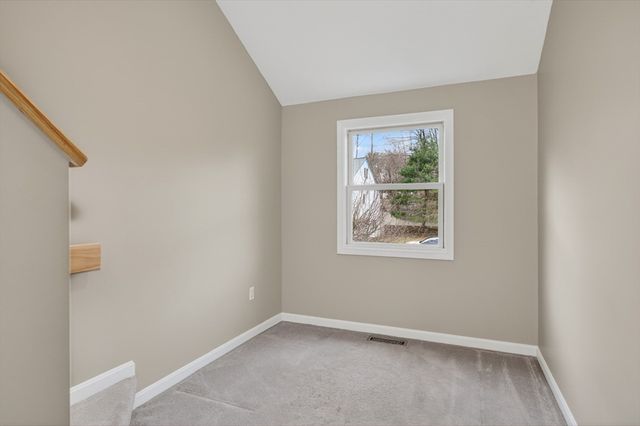 40 Crystal Brook Way C, Marlborough, MA 01752