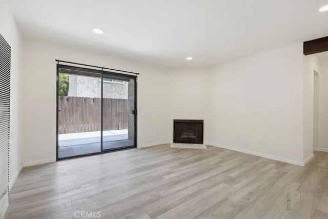 4881 Vista Dr 3, Huntington Beach, CA 92649