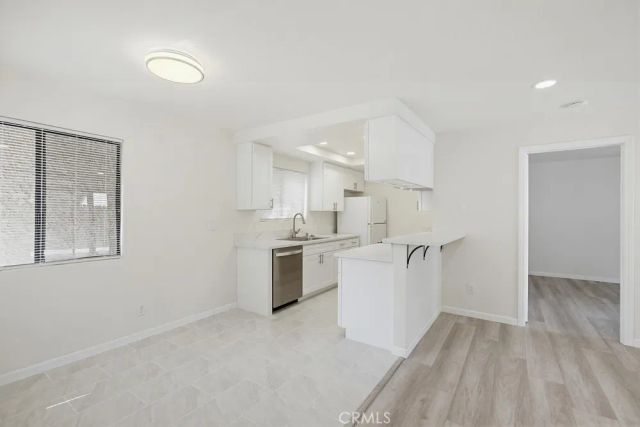 4881 Vista Dr 3, Huntington Beach, CA 92649