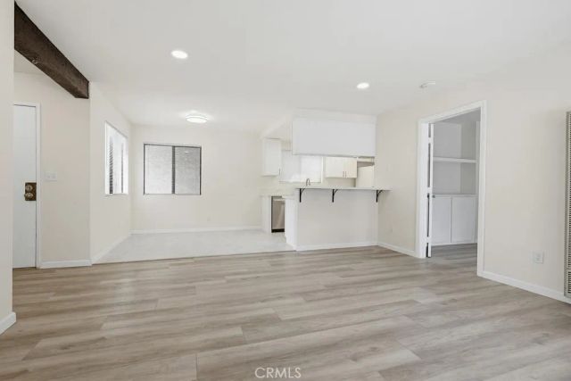 4881 Vista Dr 3, Huntington Beach, CA 92649