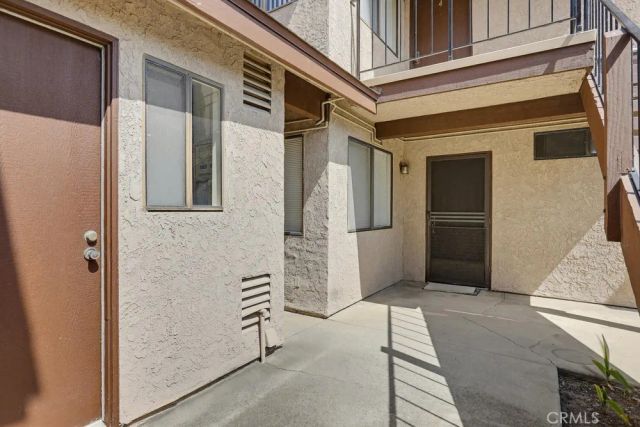 4881 Vista Dr 3, Huntington Beach, CA 92649