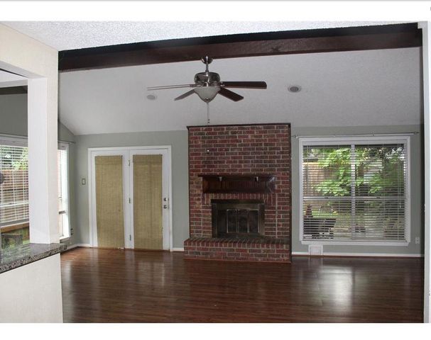 4219 Woodhampton Drive, Pasadena, TX 77505