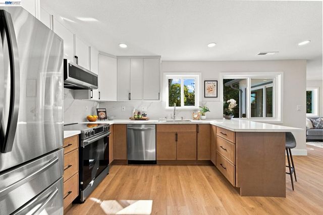 1829 Elkwood Dr, Concord, CA 94519