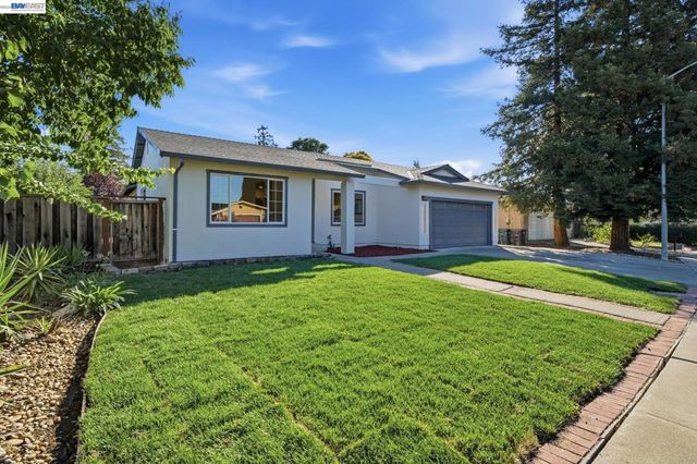 1829 Elkwood Dr, Concord, CA 94519