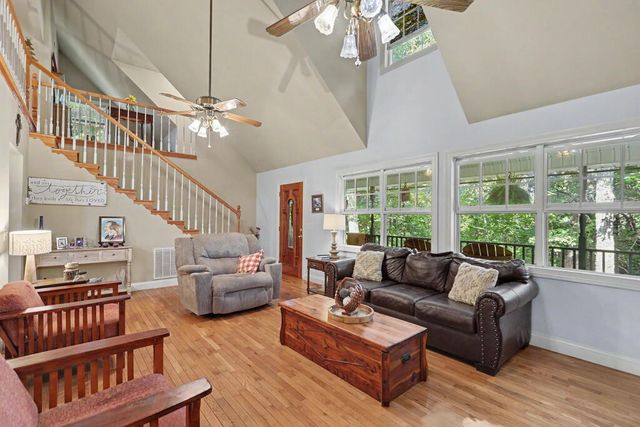 670 Long Branch Road, Marble, NC 28905