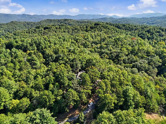 670 Long Branch Road, Marble, NC 28905