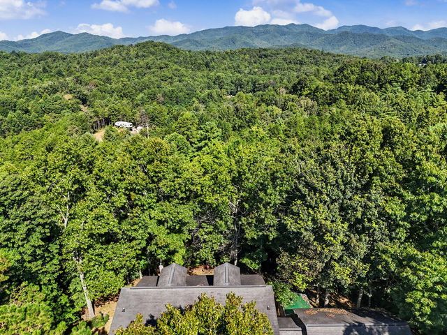 670 Long Branch Road, Marble, NC 28905