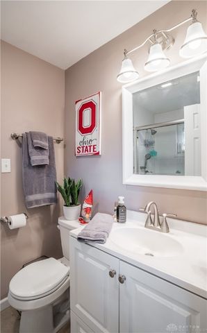 1008 Merrywood Drive, Englewood, OH 45322