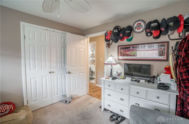 1008 Merrywood Drive, Englewood, OH 45322