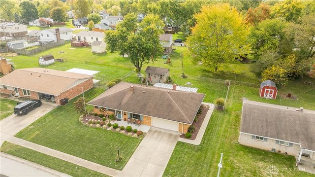 1008 Merrywood Drive, Englewood, OH 45322