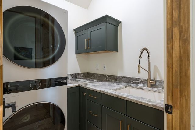 77 Hickory Lane, Ellijay, GA 30540