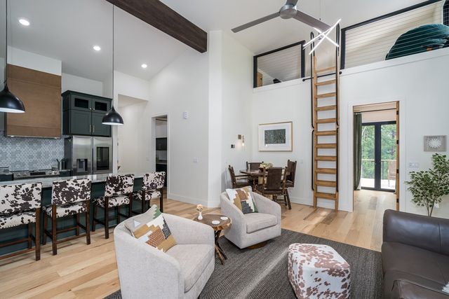 77 Hickory Lane, Ellijay, GA 30540