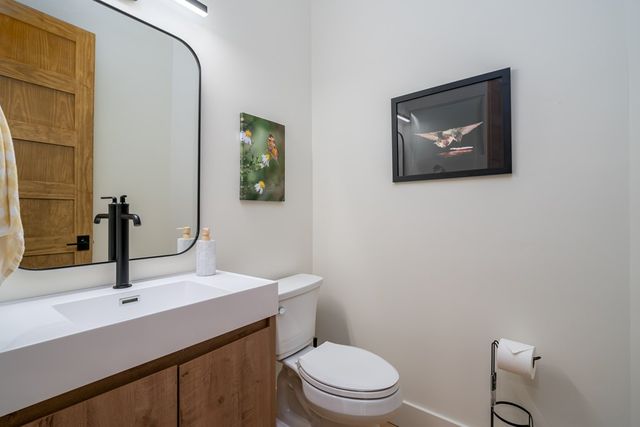77 Hickory Lane, Ellijay, GA 30540