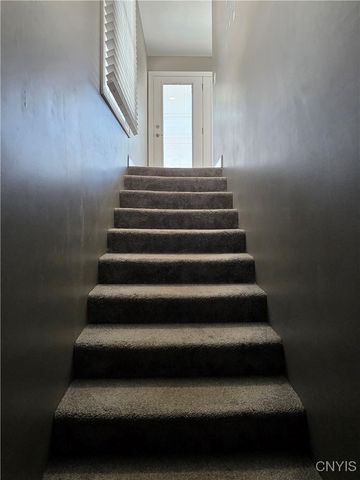 10030 Hillside Terrace, Marcy, NY 13403