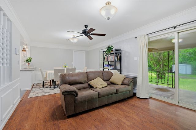 1914 Laurel Road, Gainesville, TX 76240