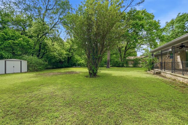 1914 Laurel Road, Gainesville, TX 76240