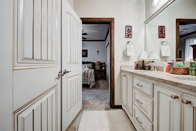 11536 SW 55th Street, Mustang, OK 73064