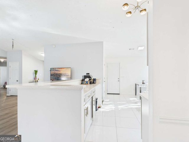 4060 Brooks Bridge Crossing, Johns Creek, GA 30022