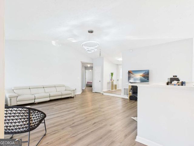 4060 Brooks Bridge Crossing, Johns Creek, GA 30022