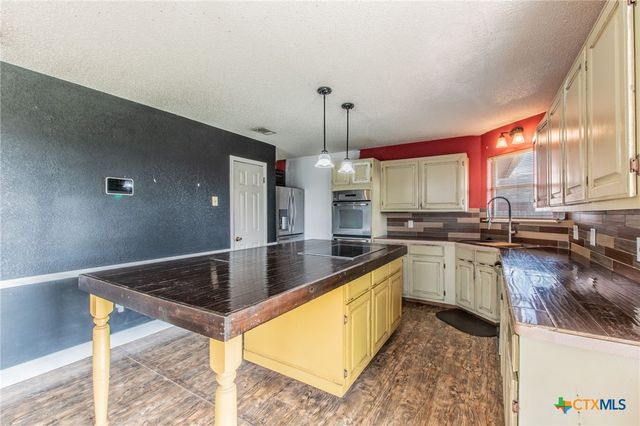 511 Skyline Drive, Copperas Cove, TX 76522