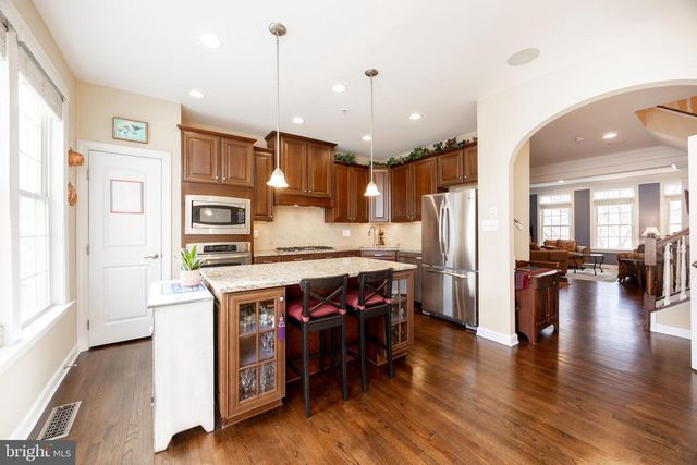 520 RAYMOND DR, West Chester, PA 19380