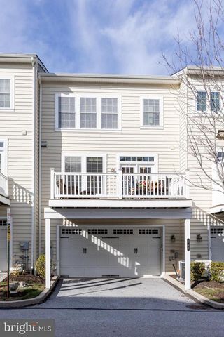 520 RAYMOND DR, West Chester, PA 19380