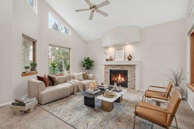 11101 Costa Del Sol NE, Albuquerque, NM 87111