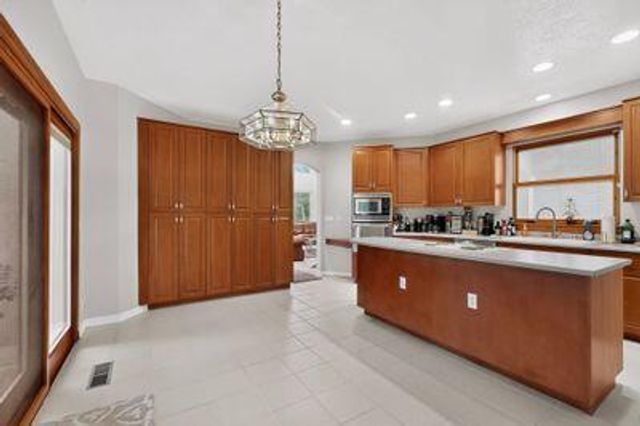 11101 Costa Del Sol NE, Albuquerque, NM 87111