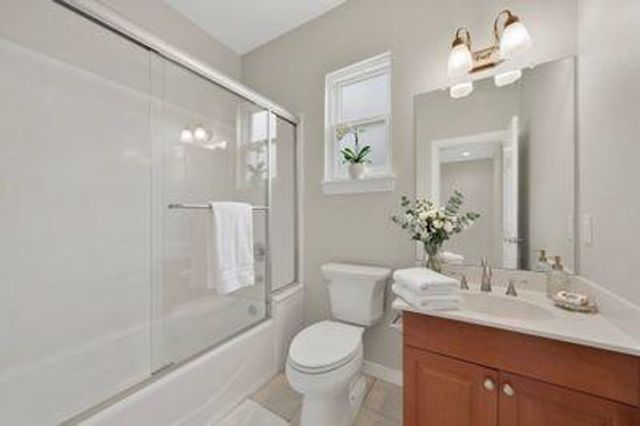 11101 Costa Del Sol NE, Albuquerque, NM 87111