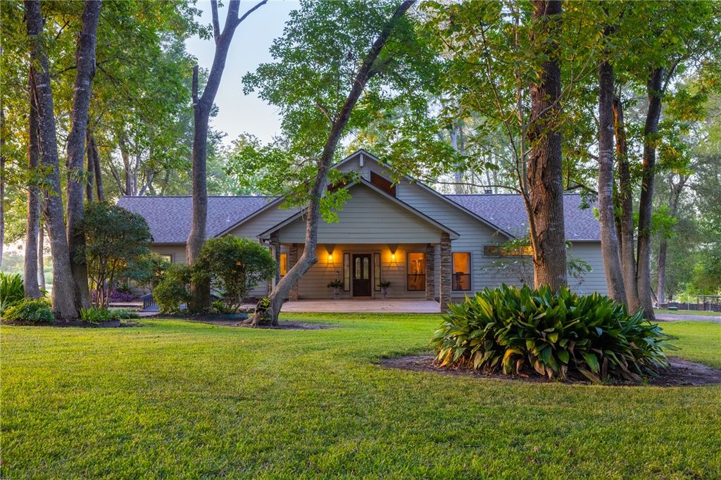 2250 Dillard Road, Brenham, TX 77833 — exterior