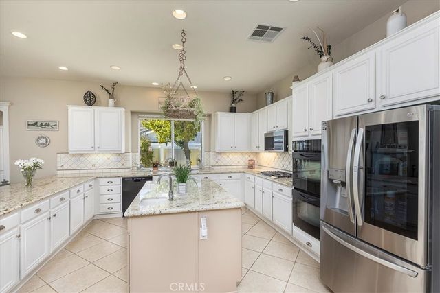 23842 Jonathan Place, Murrieta, CA 92562