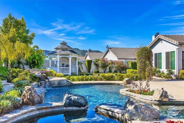 23842 Jonathan Place, Murrieta, CA 92562