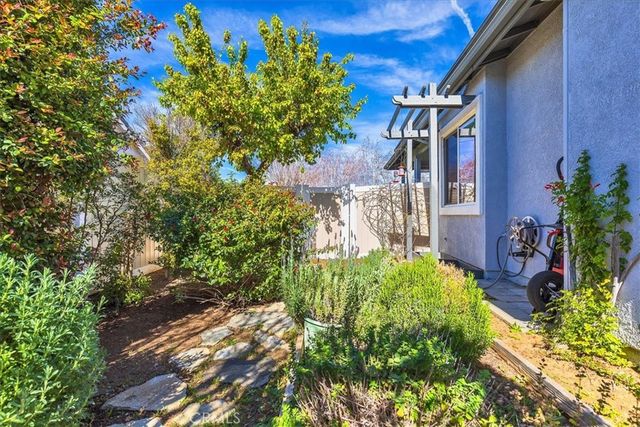 23842 Jonathan Place, Murrieta, CA 92562